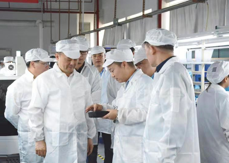 萍乡市委书记陈敏率队到伟德国际1946bv官网考察